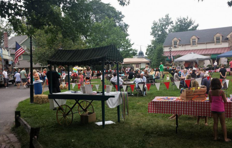Food Truck Festival filled with people in Peddlers Village