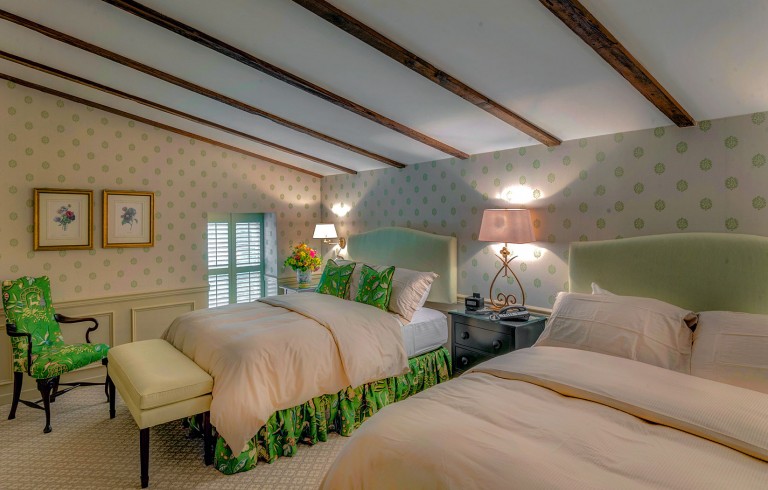 Accommodations Golden Plough Inn At Peddler S Village Bi Level Suites