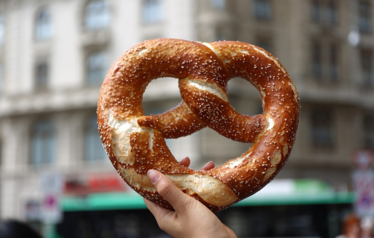 giant soft pretzel