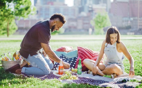 couple having a picnic 
