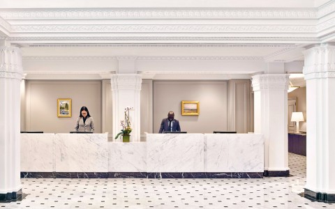 two receptionist of the hotel
