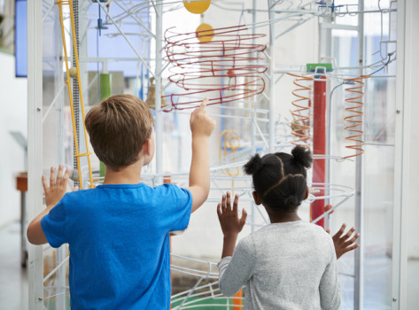 children at science museum