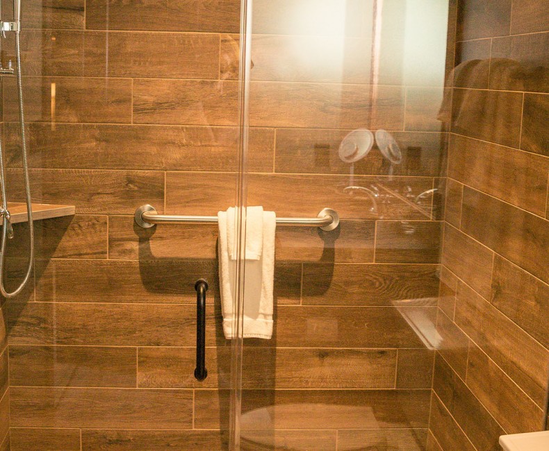 view of walk in shower
