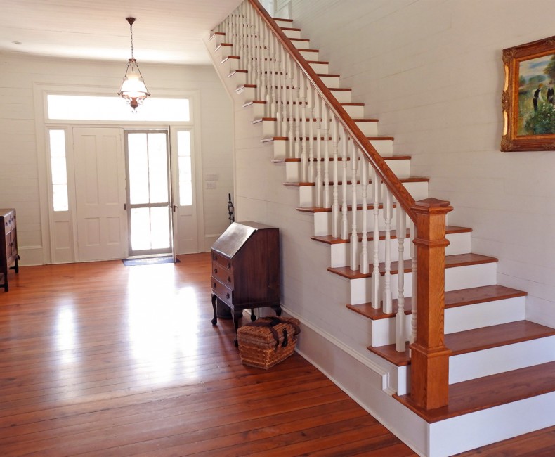 entryway staircase to the main house