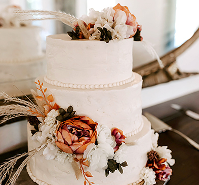 simple and floral wedding cake