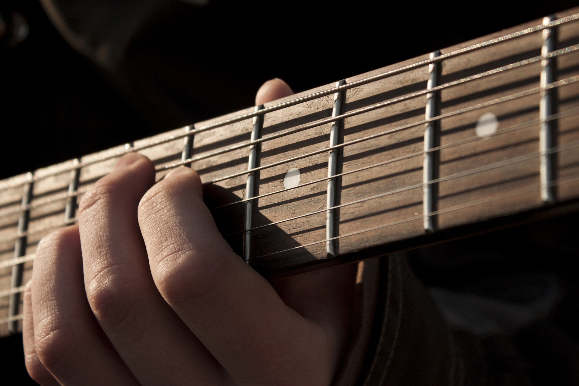 Guitar.jpg
