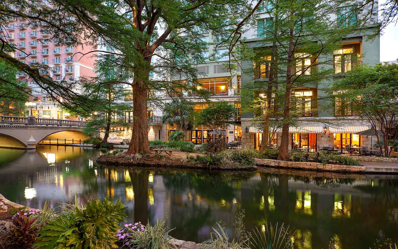 Small Wedding Venues San Antonio Hotel Contessa Weddings