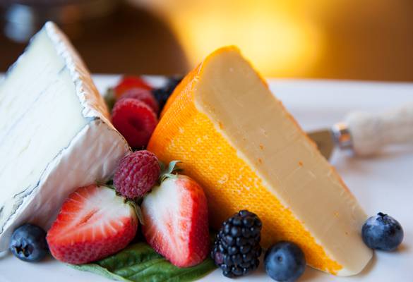 wine and cheese platter