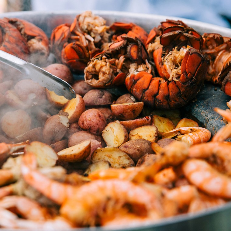 Seafood with sausage and potatoes