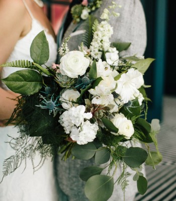 Closeup of a bride holding her bouquet 