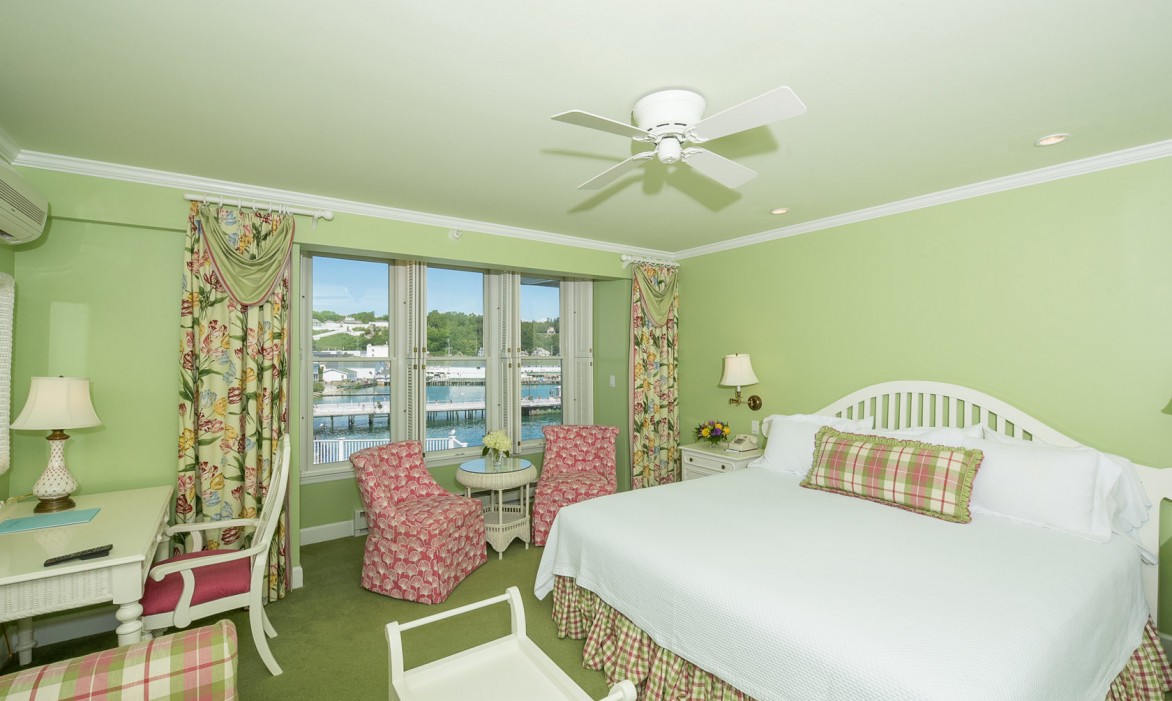Mackinac Island Accommodations | Rooms & Suites | Hotel ...