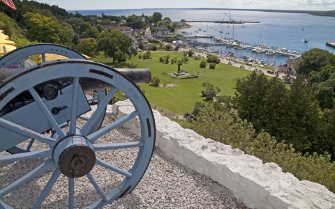 fort mackinac overlooking the island during the day