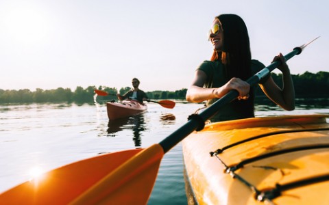 kayaking couple