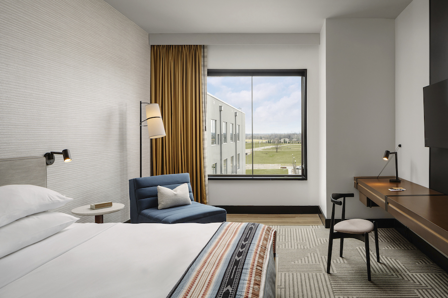 tup rooms king classic 08513 hr