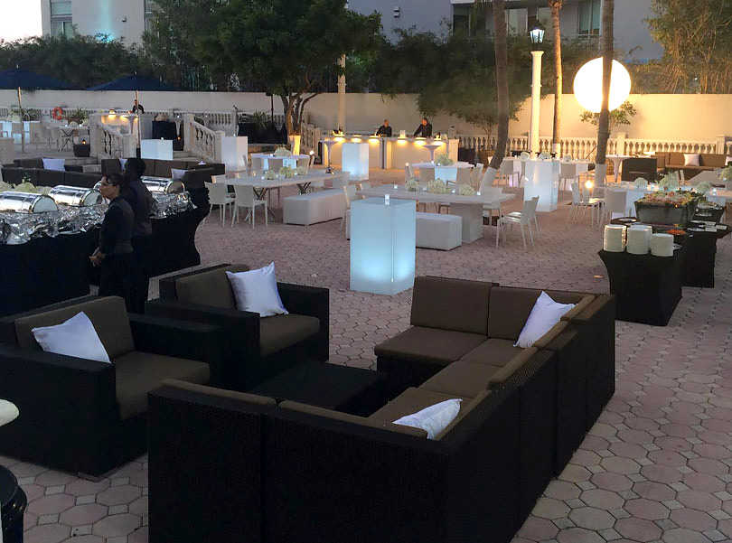Complimentary Reception