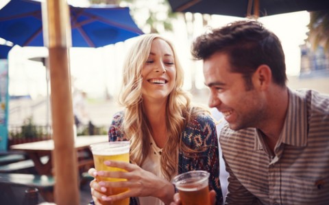 couple drinking beer together
