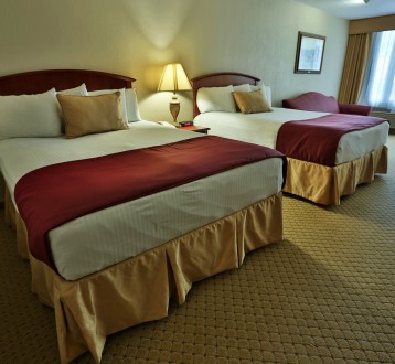 Two Queen Beds Upper Cabana