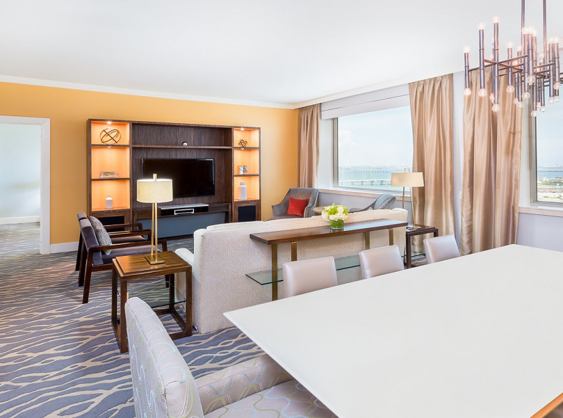 intercontinental miami executive suite living area