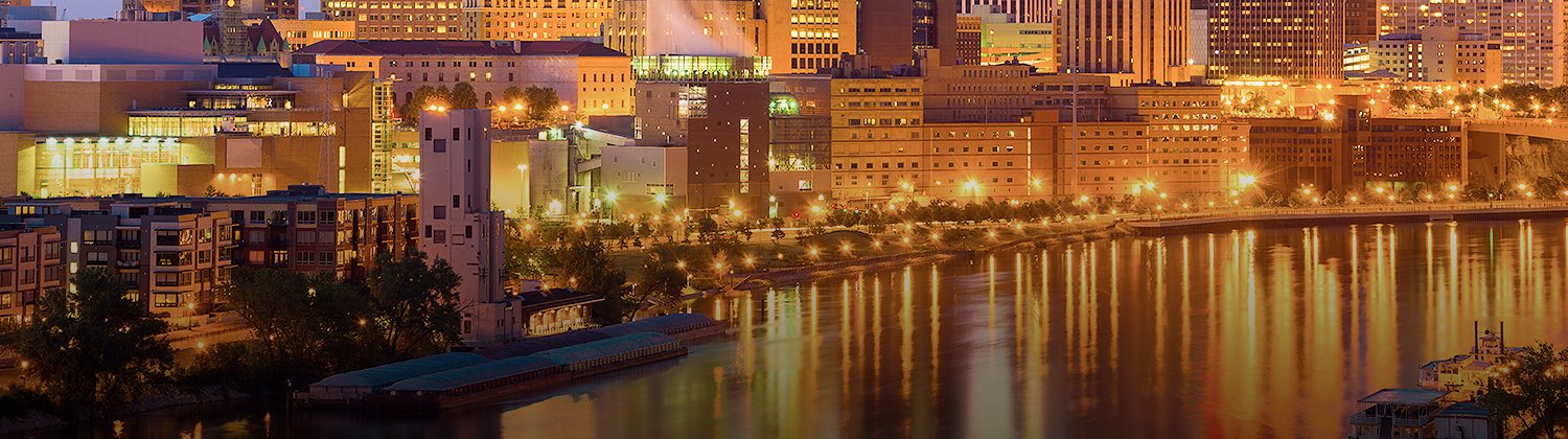 saint paul minnesota at night