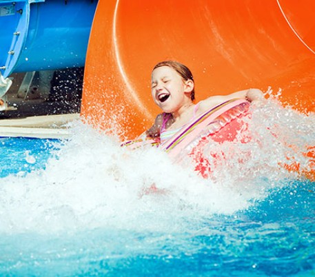 kid in a waterpark