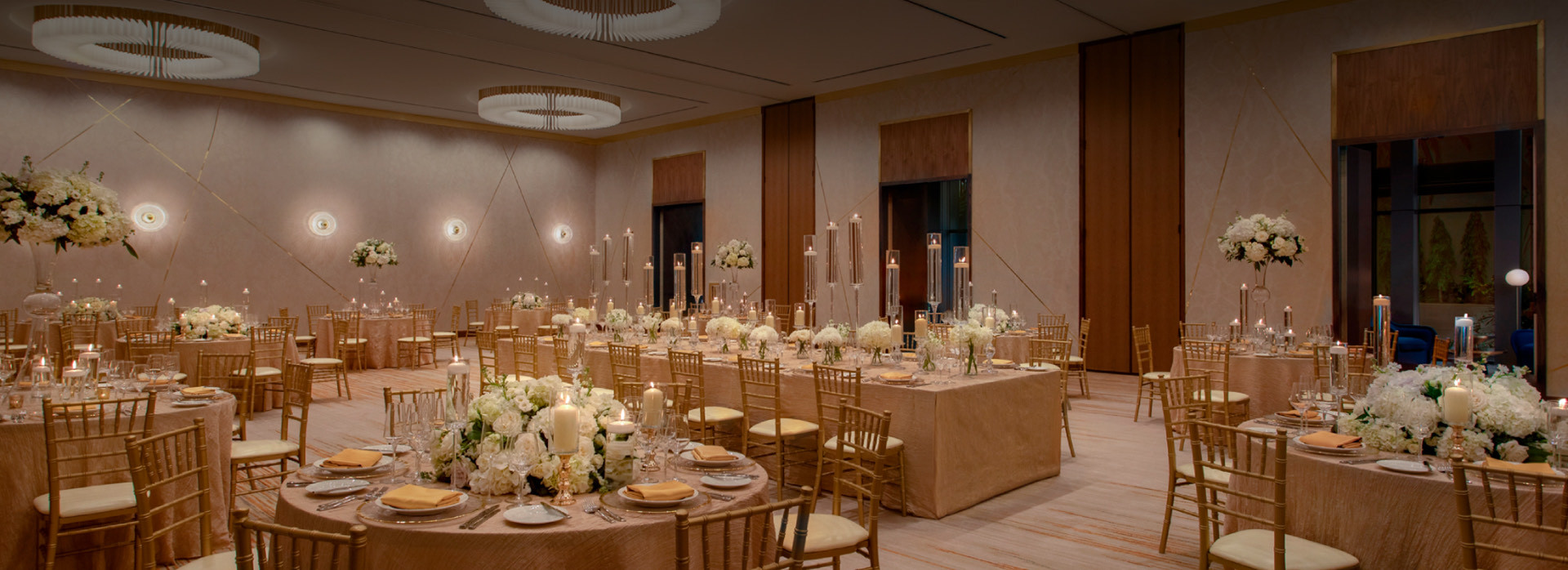 wave ballroom with wedding decor