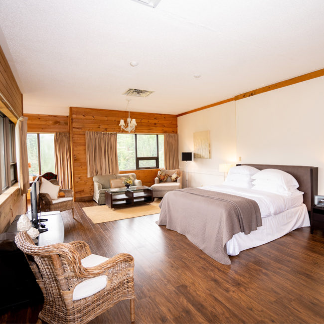 lands8fifty homepage rooms