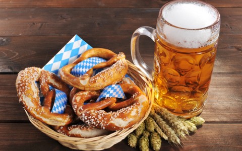oktoberfest soft pretzels and beer