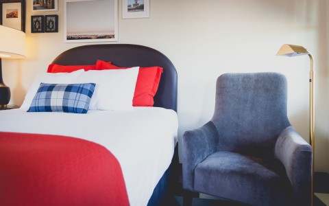 room-5617c8a7e7478.jpg