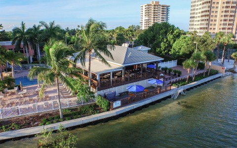 Aerial shot of Flippers restaurant 