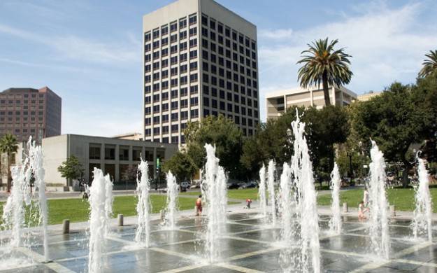 ground fountain installation in city center park