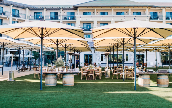 lawn and tastings room at grand reserve