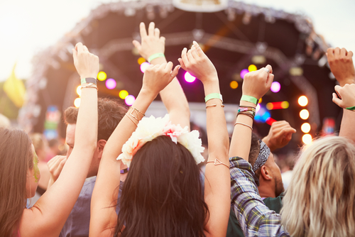 concert goers