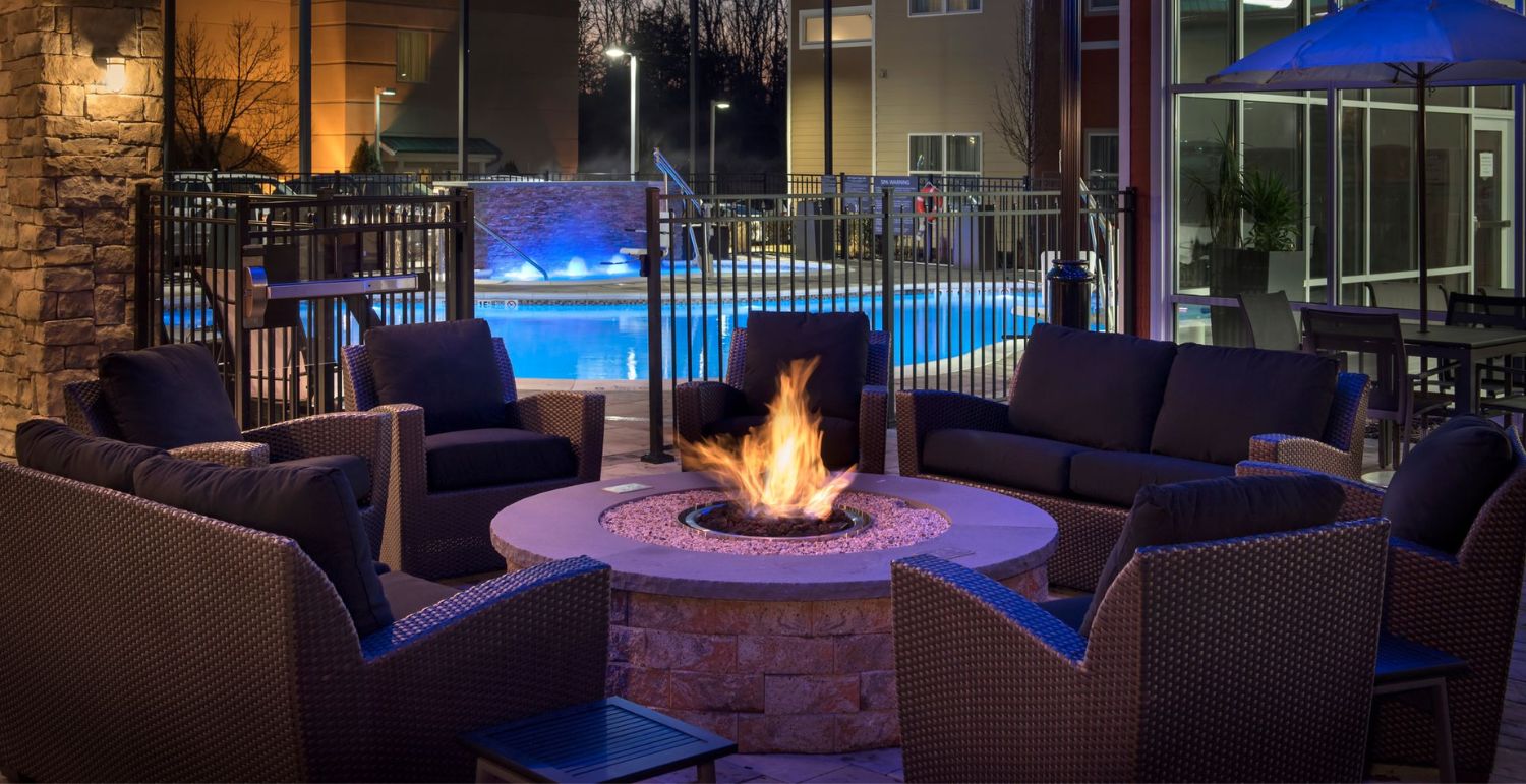 outdoor firepits and pool 