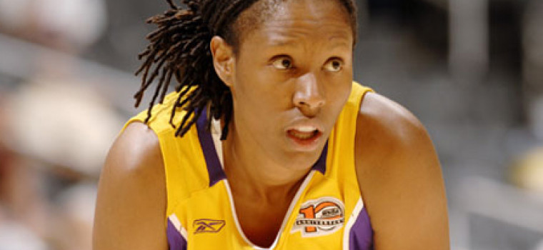 Photo of Chamique Holdsclaw in Sharks Team Uniform