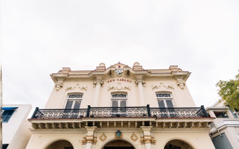 frontal view of san carlos building 