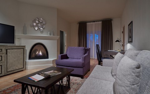 Fireplace Luxury Suite