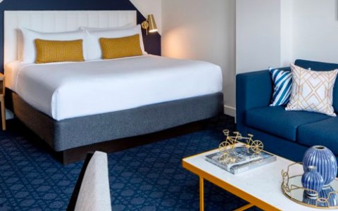 River’s Edge Hotel