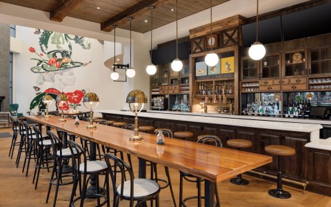 bar and communal tables at 33 staves