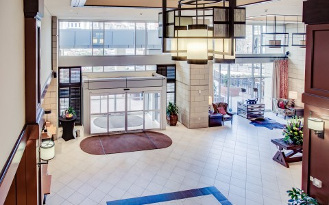 overton lobby with a view of the sitting area and sliding glass doors