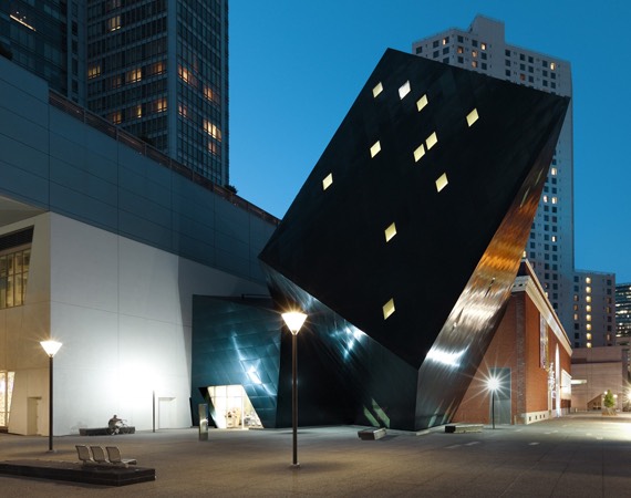 Jewish Museum during the day
