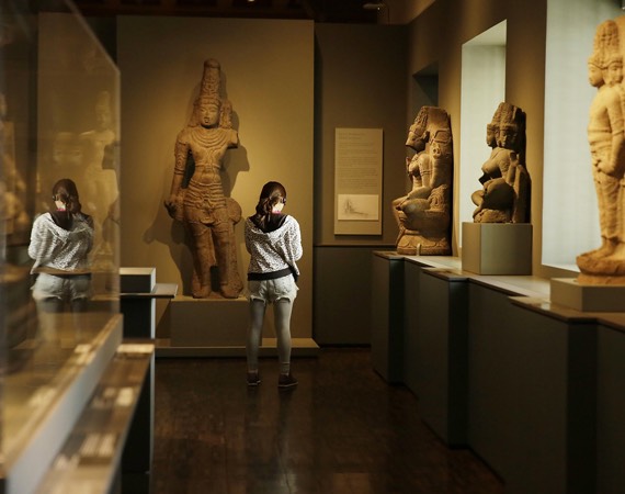 Asian Art Museum interior of the exhibits