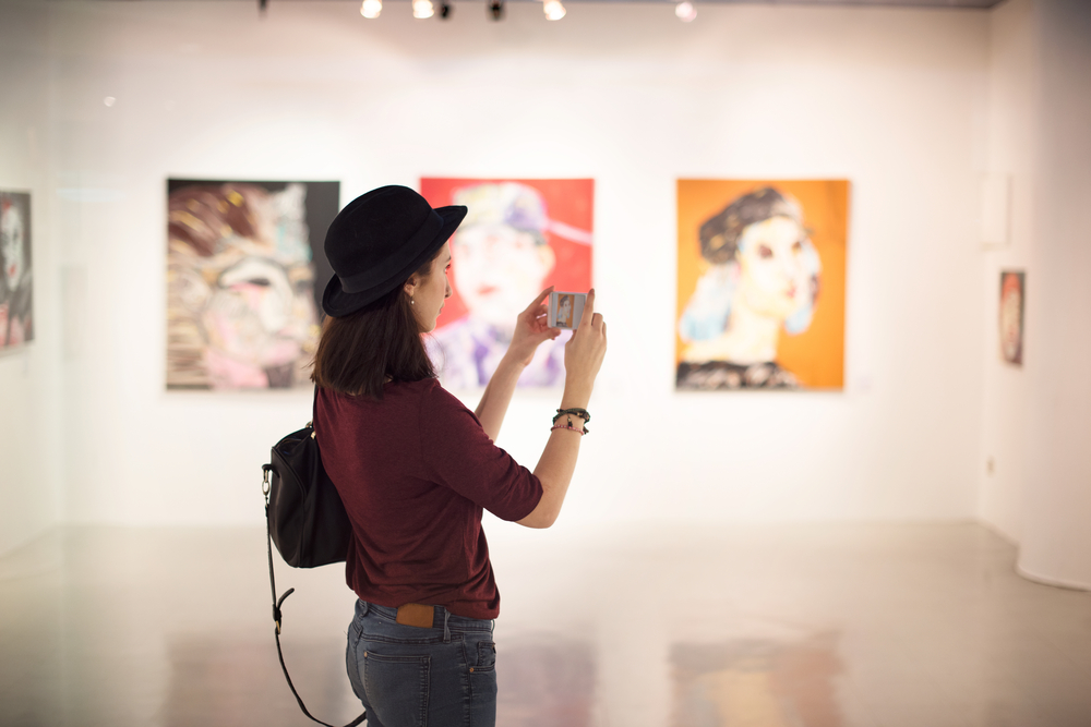 woman in art gallery