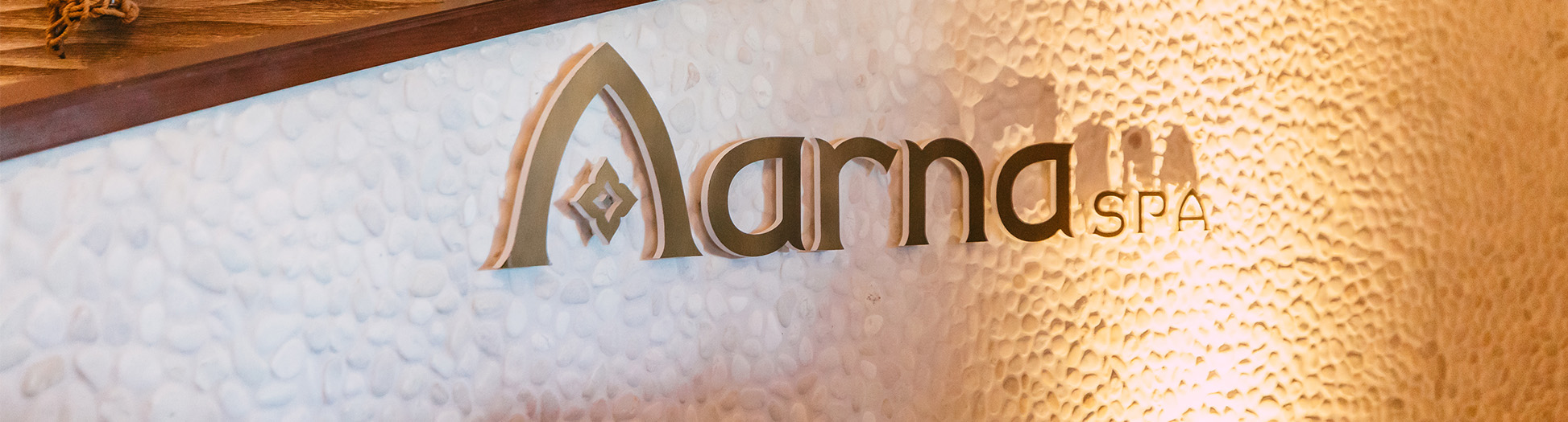 Spa Aarna entrance logo and sign