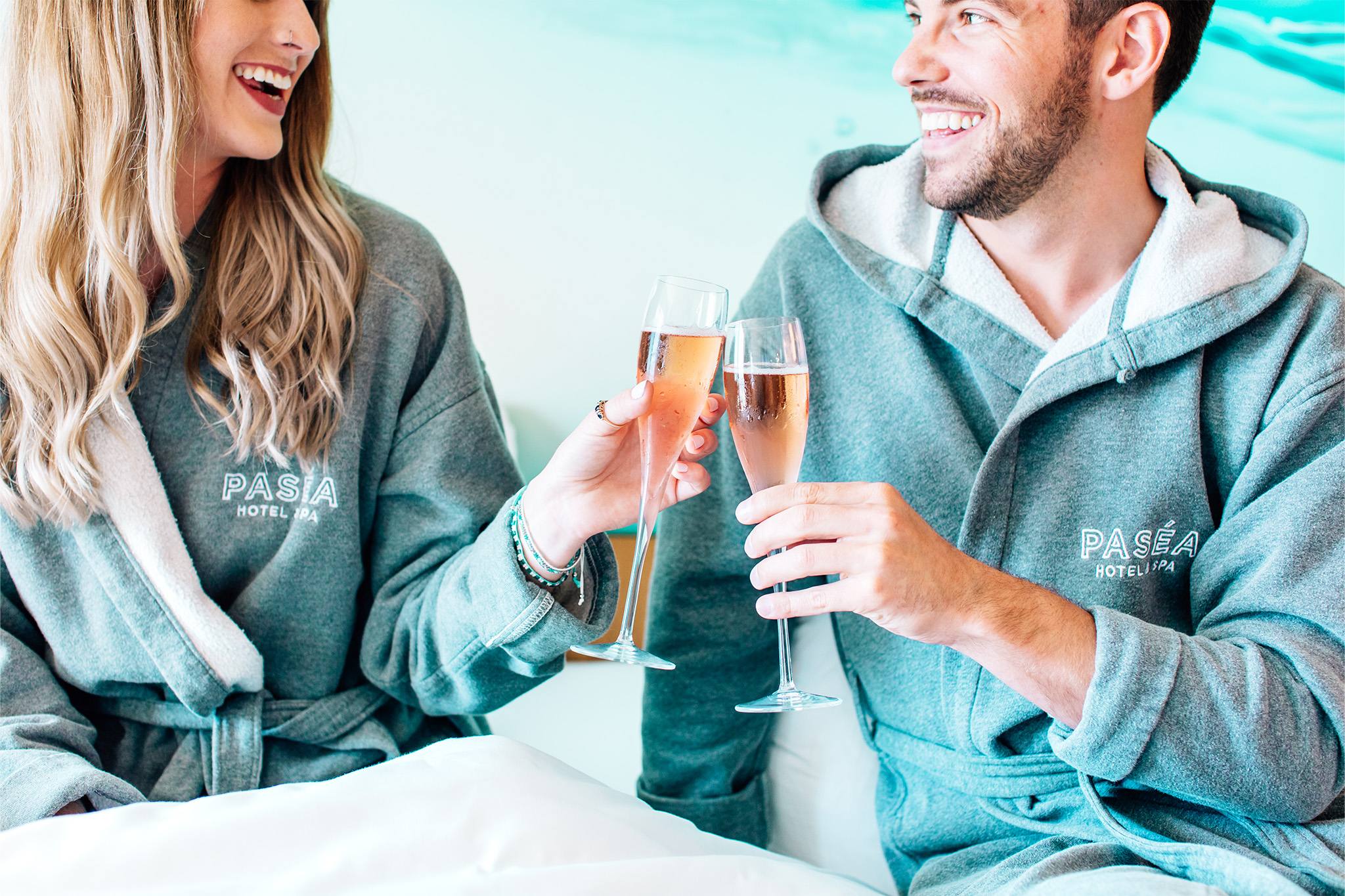 couple cheers