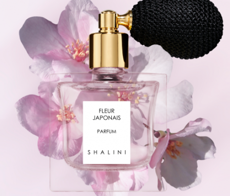 fleur japonais cubique glass bottle with black bulb atomizer 1