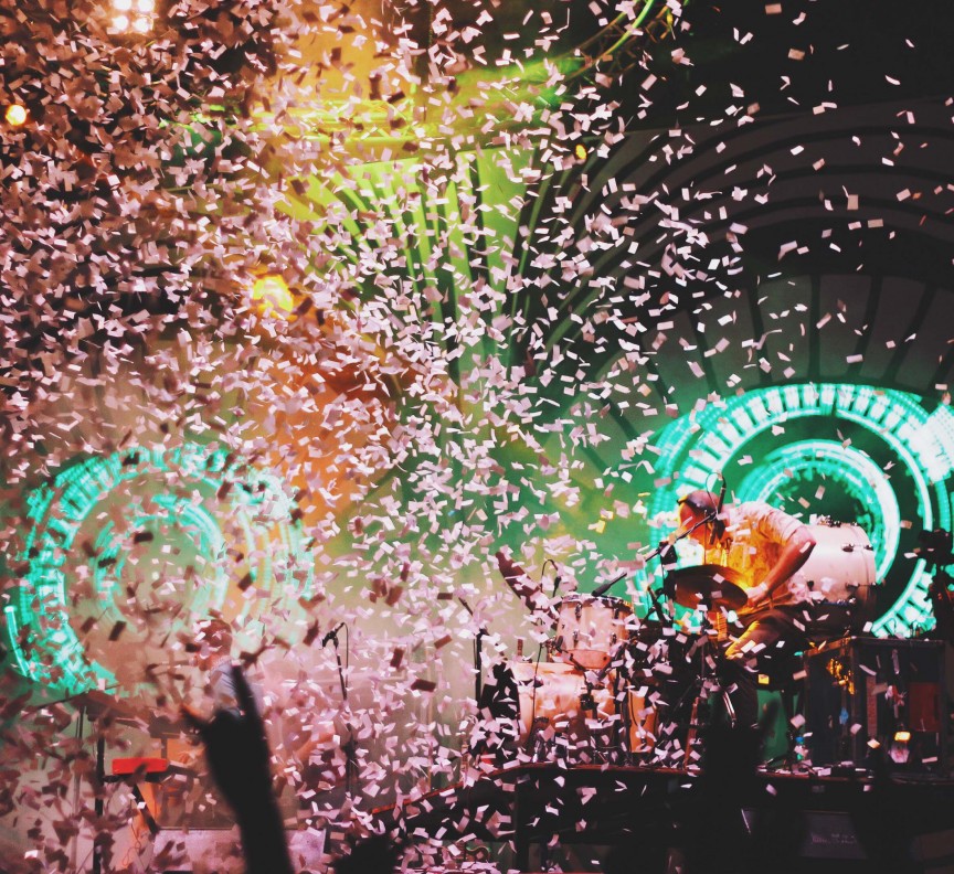 confetti at concert