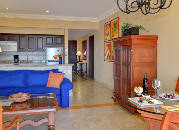 Executive Ocean<br> View Suites