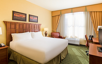 Hotels Downtown Springfield Mo Official Site The Q Hotel - 