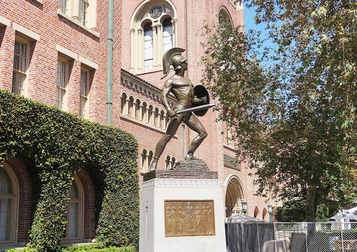 usc trojan statue