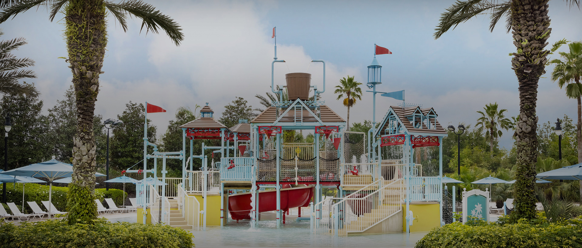 a dim image of the waterpark 
